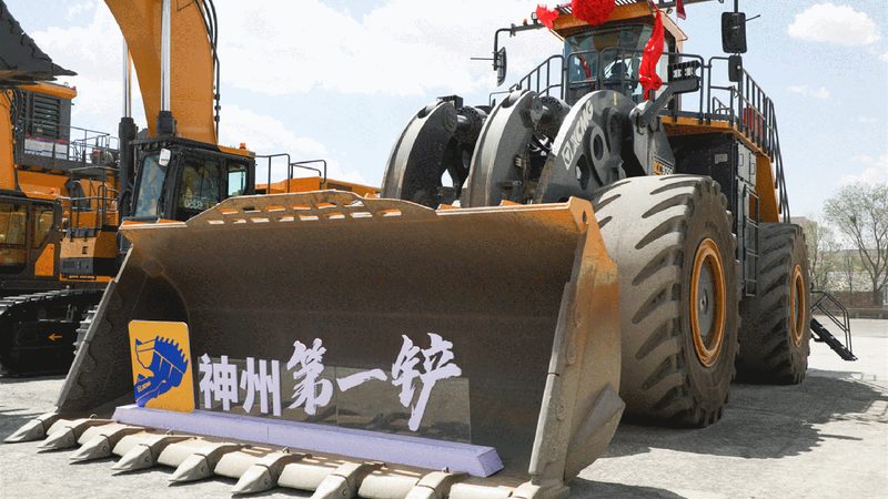 建筑打桩机型号解析：揭秘高效施工的秘密武器